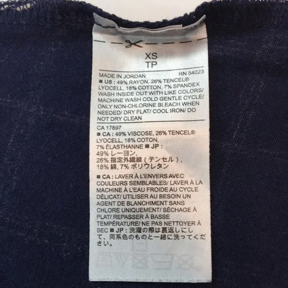 Banana Republic shirt - Picture 7 of 9